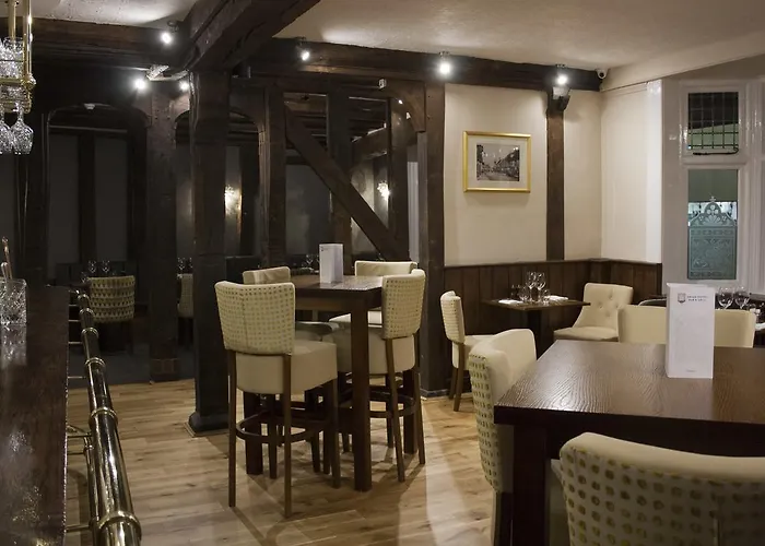 The Swan Hotel Bar And Grill