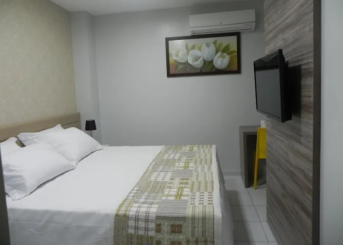 Etiqueta Hotel