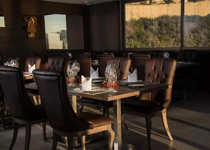 Maximus Hotel Byblos