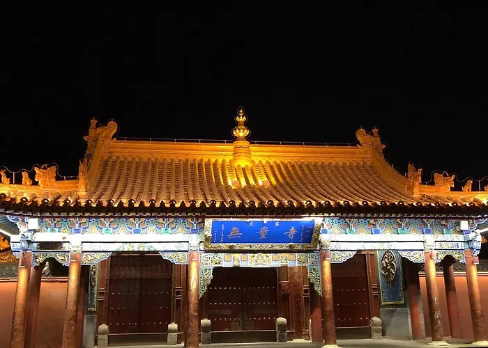 Lantern Hotel