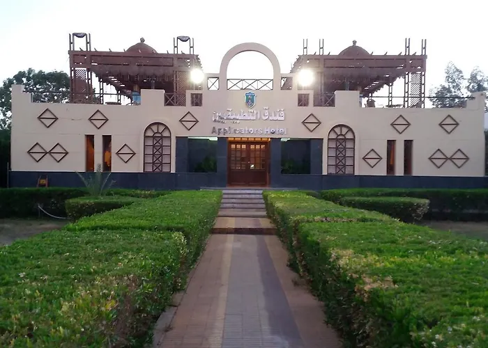 Applicators Hotel