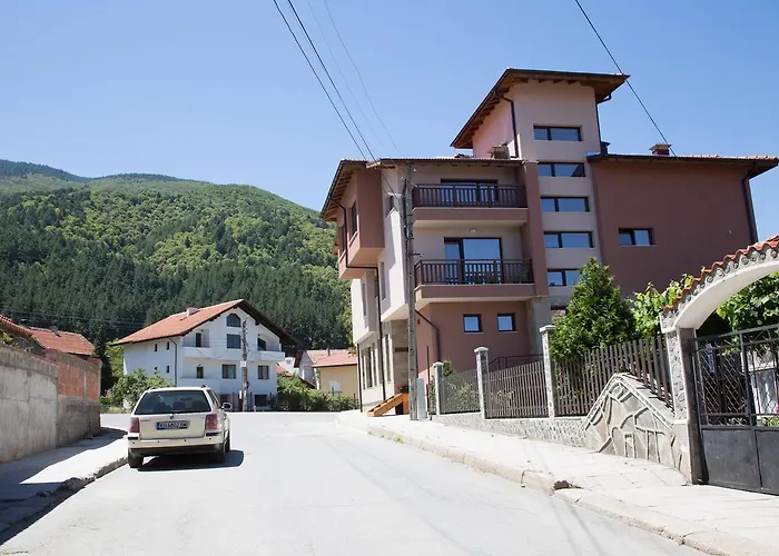 Sveti Nikola Family Hotel Sapareva Banya