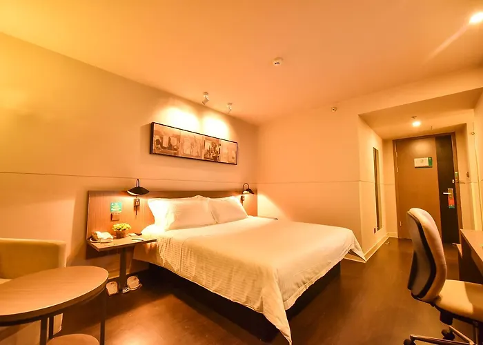 Jinjiang Inn Haikou Binhai Avenue Qilou Old Street