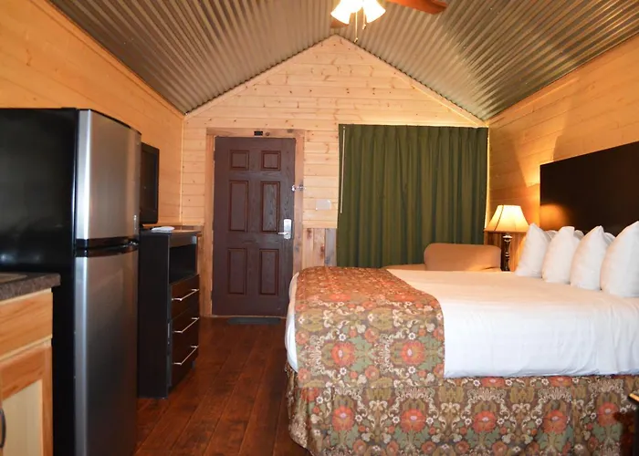 Lone Star Lodge