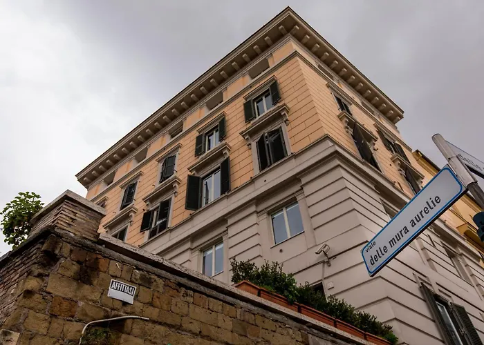 All'Ombra Del Cupolone Guest House Roma