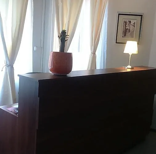 Hotel con C