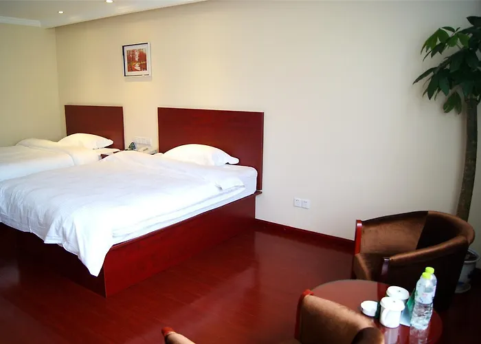 Greentree Inn Henan Shangqiu Normal College Wenhuawestroad Business Hotel