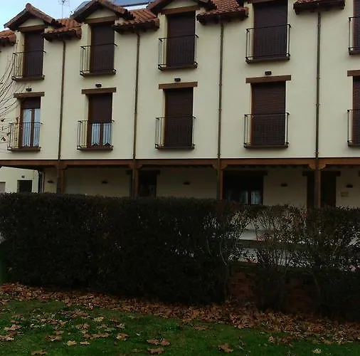 La Casa De Los Soportales