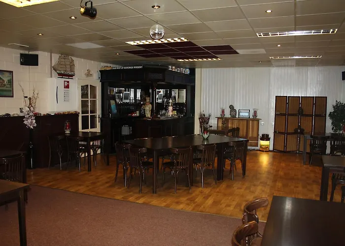 Hotel Cafe Restaurant Snackbar Beerzerveld