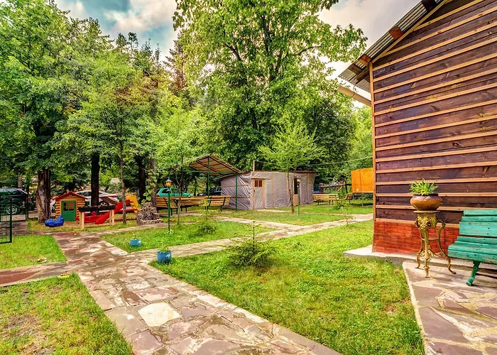 Green Hotel