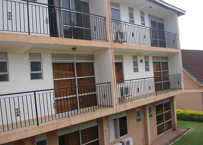 Acholi Inn
