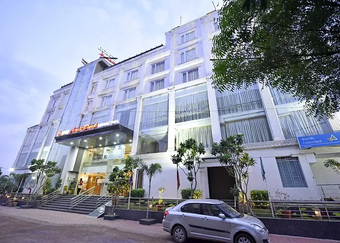 Hotel Amit Park International