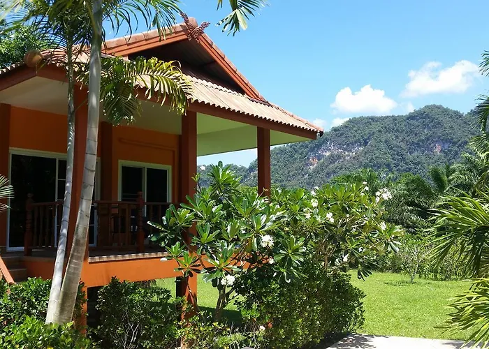 Khao Sok Jasmine Garden Resort - SHA Certified