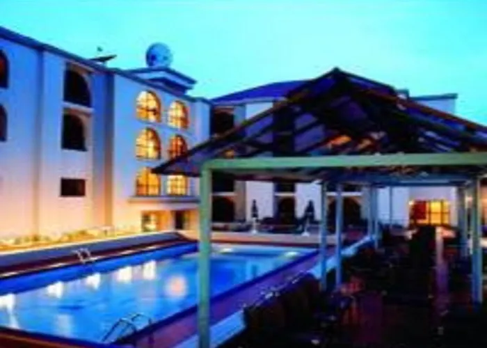 M Plaza Hotel