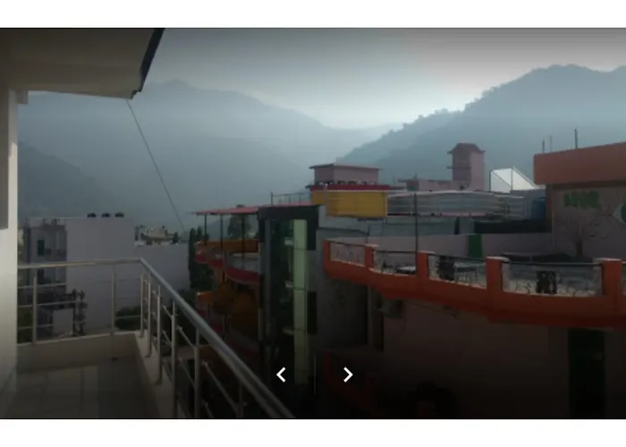 River Side Hotel With Gangaotri View