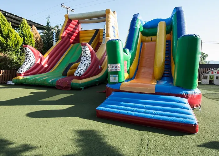 Corali Resort