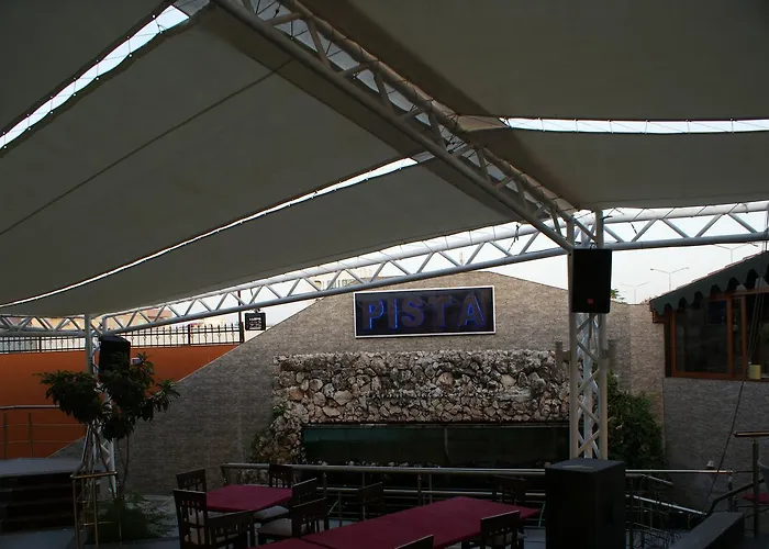 Garden Palase Hotel