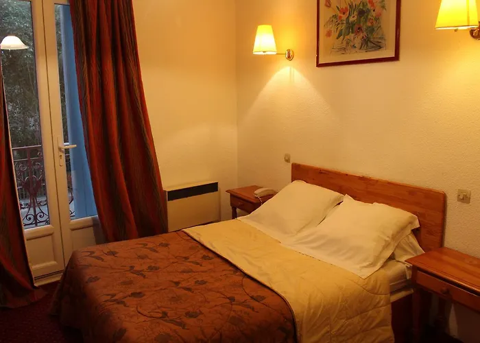 Hotel Du Champs De Mars
