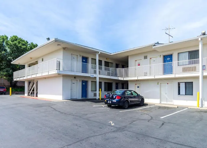 Motel 6-Redding, Ca - Central