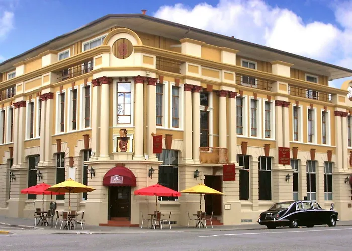 The County Hotel