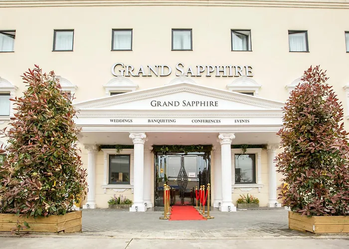 Grand Sapphire Hotel & Banqueting