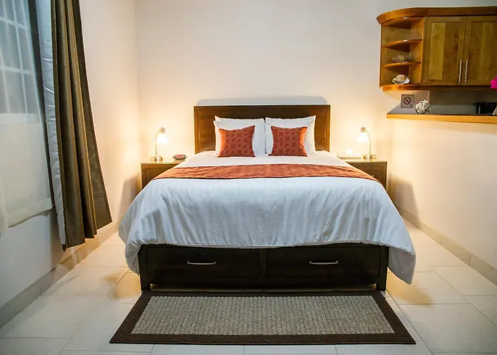Bugambilias Suites