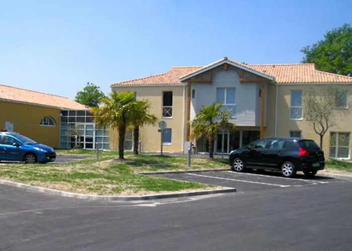 Hôtel de la Louée