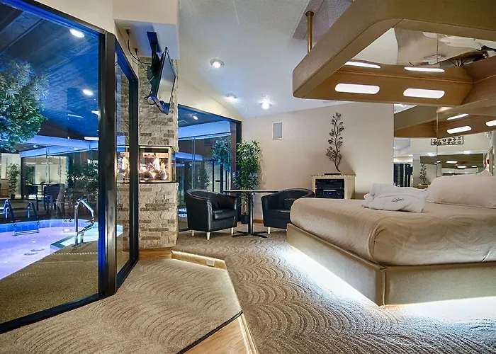 Sybaris Pool Suites Frankfort - Adults Only