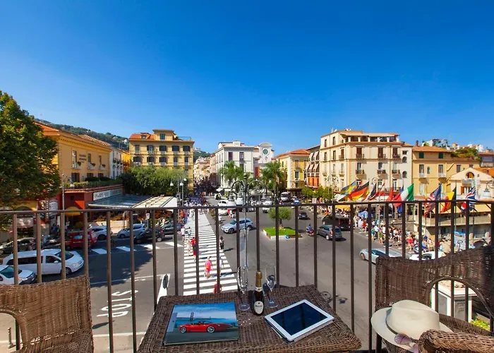 Piazza Tasso B&B Relais