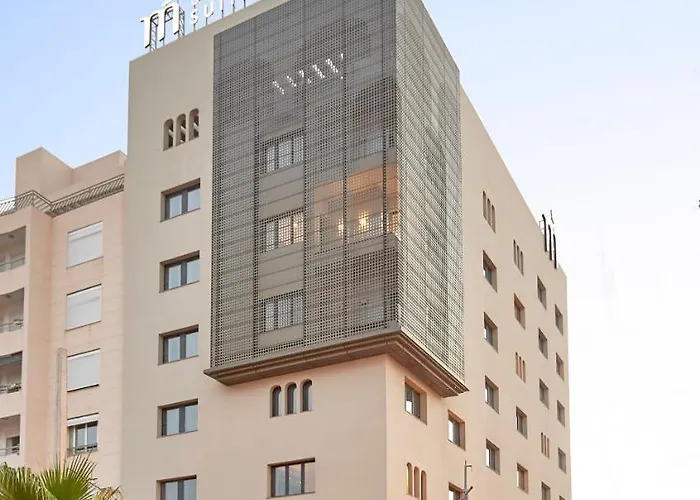 M Suite Hotel