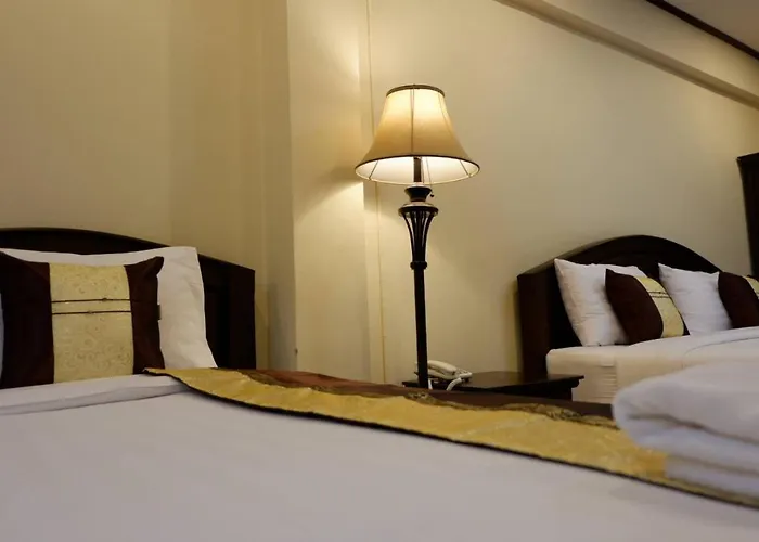 Nanbaankhun Hotel