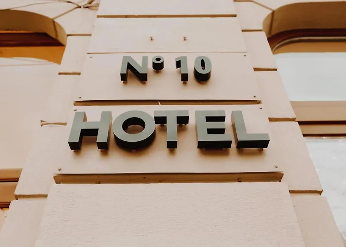 Hotel N°10