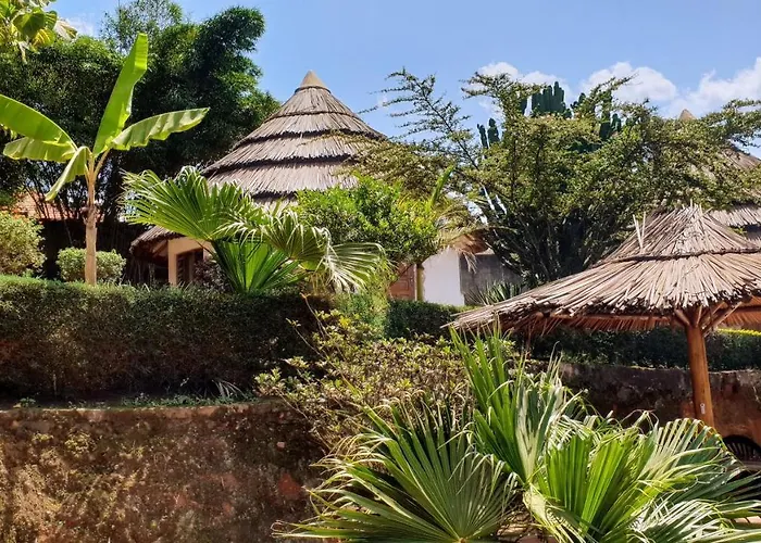 Banda Lodge