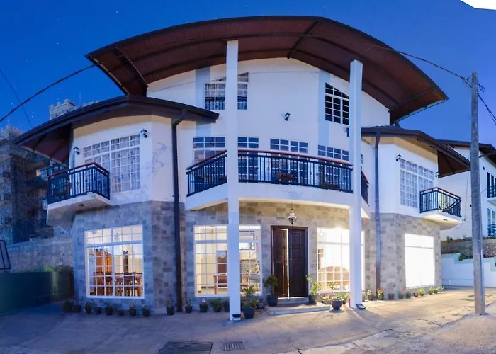 Misthill Rest - Lavish Villa