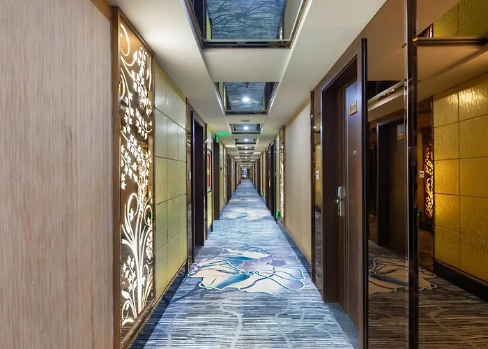 Yiwu Yuejia Business Hotel