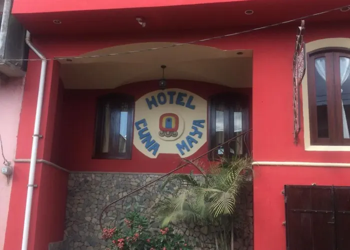 HOTEL CUNA MAYA B y B