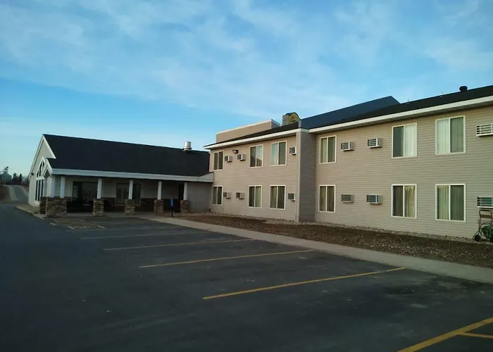Super 8 By Wyndham Glenwood