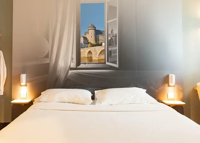 B&B Hôtel Laval