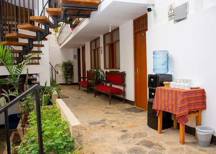 La Casa De Los Balcones