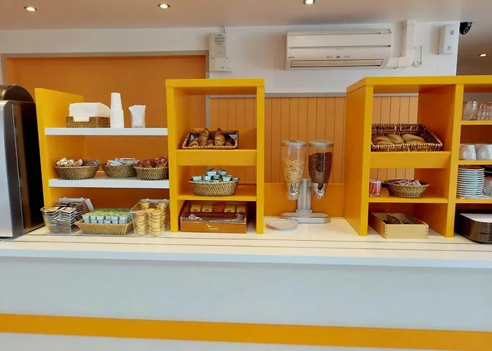 Kyriad Direct Poissy - Acheres