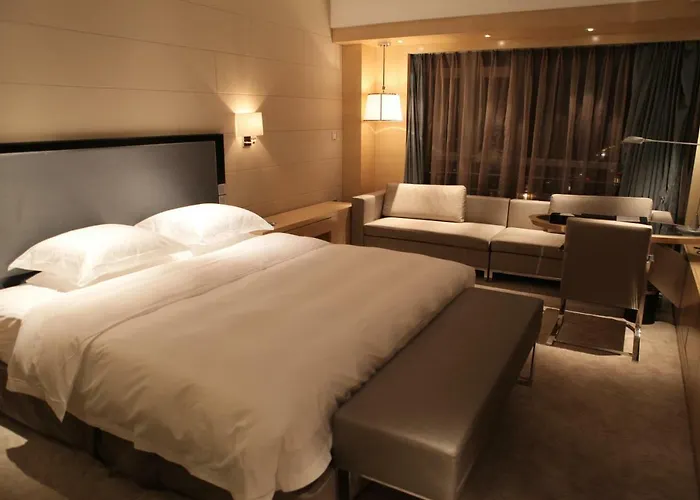 Huangyan Yaoda Hotel
