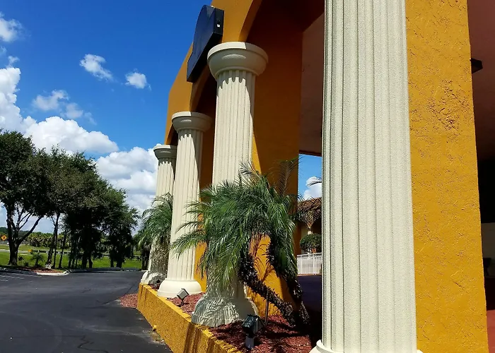 Days Inn & Suites By Wyndham Clermont