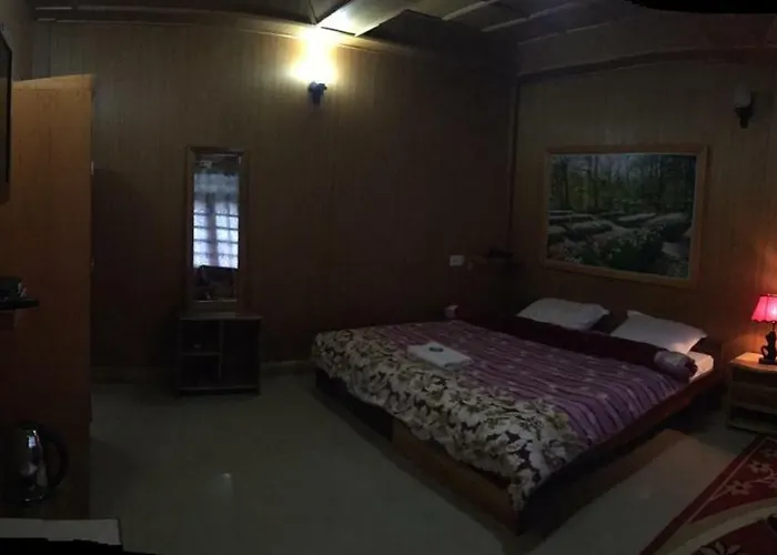 Dolma Guest House