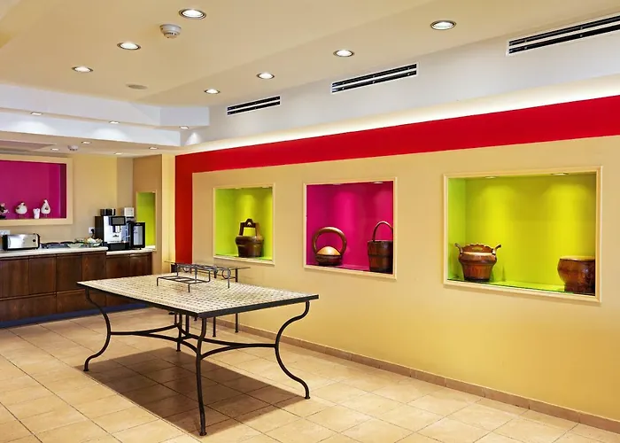 Mizpe Yam Boutique Hotel
