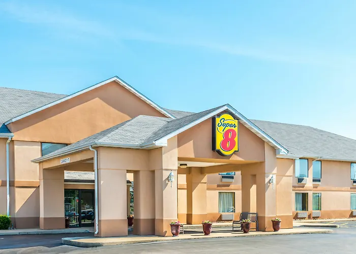 Super 8 By Wyndham Troy Il/St. Louis Area
