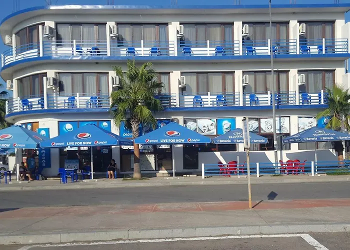 Hotel Cruise