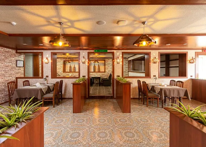 Voyage Hotel
