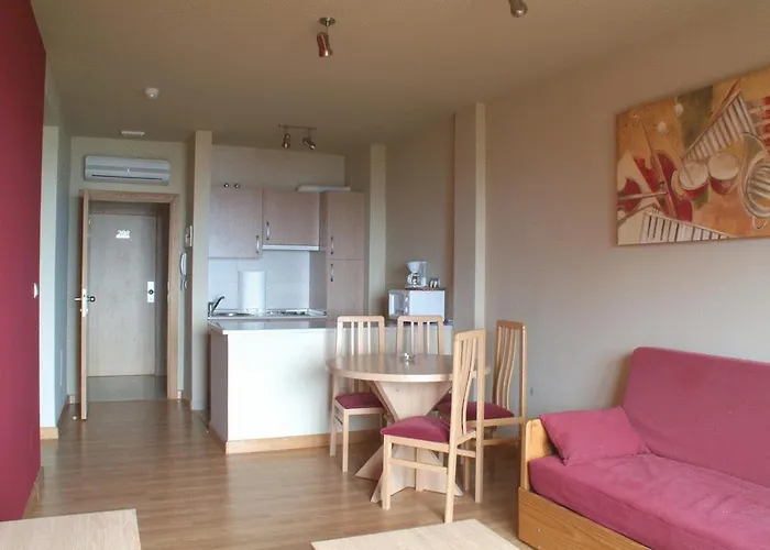 Apartamentos Mar Rovacias