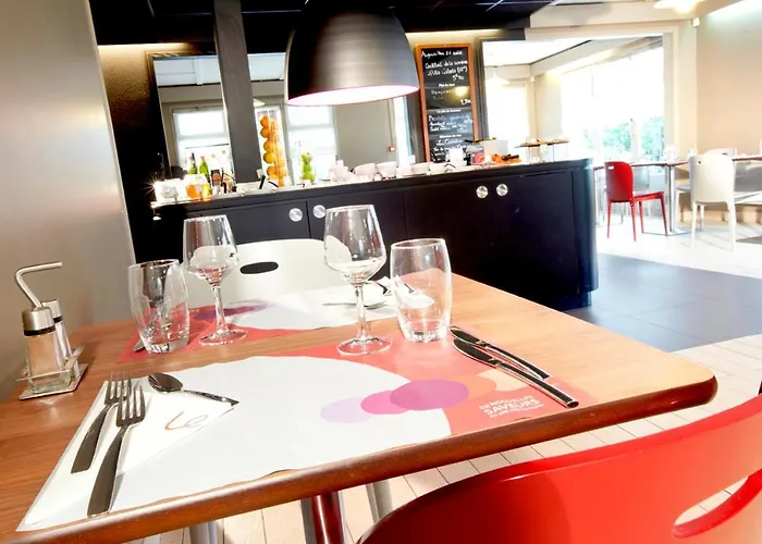 Hôtel Restaurant Campanile Rennes Atalante