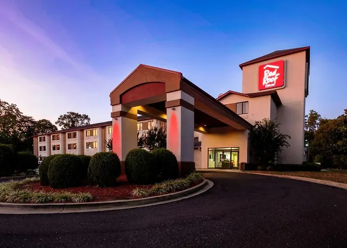 Chesapeake Inn And Suites Lexington Park Patuxent River Naval Air Station